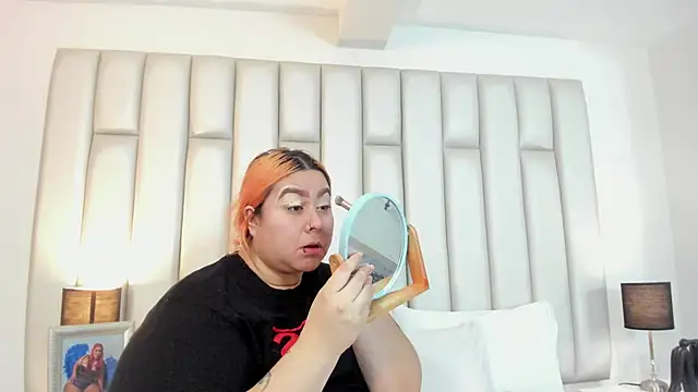 aandreaperez online show from 10-25-25, 11:53