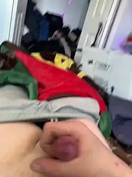 Hugetings online show from 03-13-26, 04:45