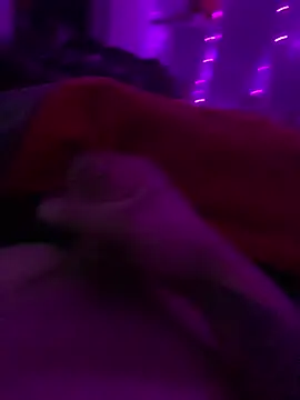 Hugetings online show from 01-12-26, 03:41