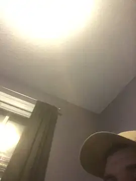 Hugetings online show from 12-28-24, 09:20