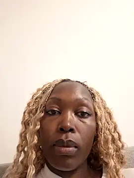 Snapshot of nemcy_bae chatting on 05-27-26, 06:59 nemcy bae online show from 05-27-26, 06:59