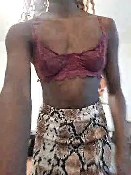 Snapshot of nemcy_bae chatting on 05-29-26, 04:35 nemcy bae online show from 05-29-26, 04:35