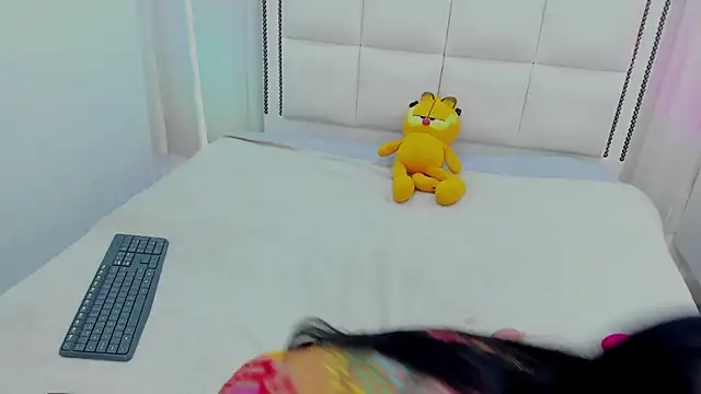 Kirara 22 online show from 11-12-25, 08:01