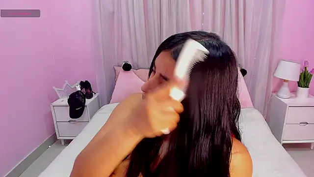 Kirara 22 online show from 10-27-25, 07:48