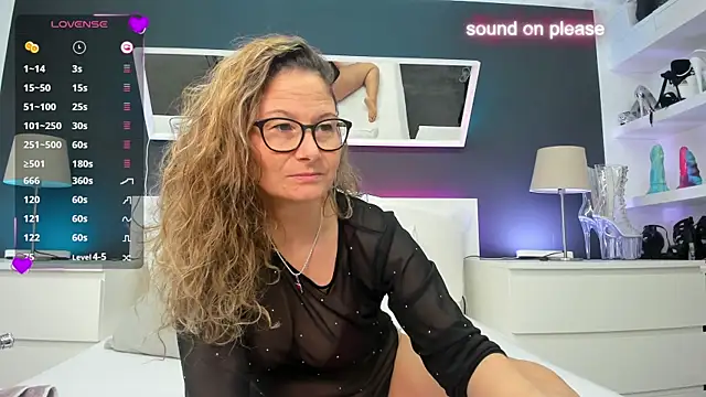 izzy-mendosa online show from 02-17-25, 12:38