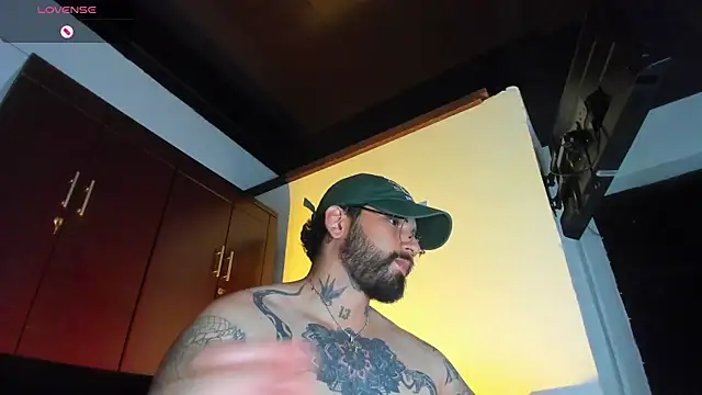 CamiloGray  online show from 01-09-26, 03:52