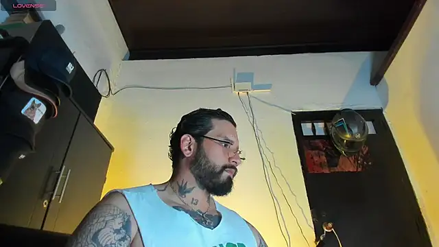 CamiloGray  online show from 01-07-26, 02:22