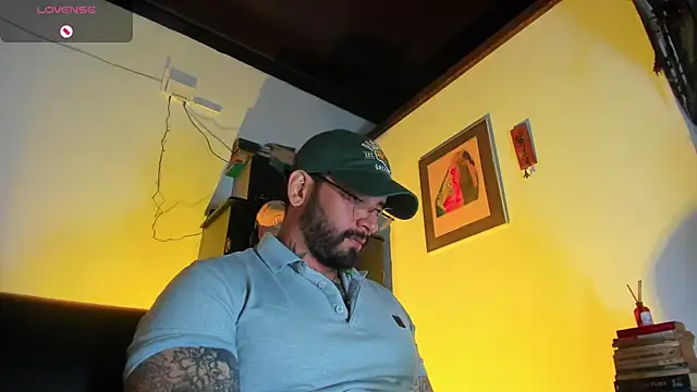 CamiloGray  online show from 11-14-25, 01:59