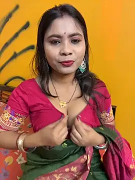 Snapshot of wow-wow-sexy chatting on 04-06-26, 06:31 wow-wow-sexy online show from 04-06-26, 06:31