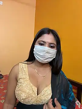 Snapshot of wow-wow-sexy chatting on 03-24-26, 06:19 wow-wow-sexy online show from 03-24-26, 06:19