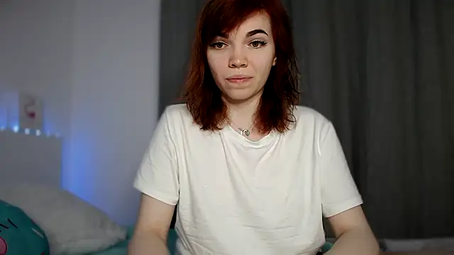 Snapshot of olivka-flower chatting on 02-19-25, 06:43 olivka-flower online show from 02-19-25, 06:43