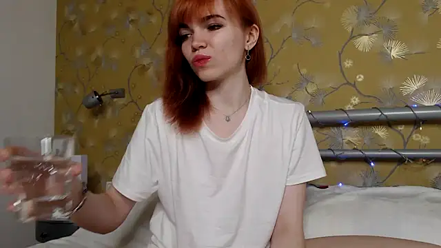 Snapshot of olivka-flower chatting on 10-04-25, 07:04 olivka-flower online show from 10-04-25, 07:04