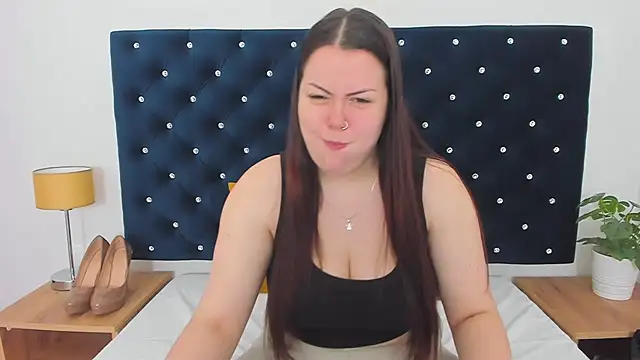 EvaLick online show from 02-25-25, 06:03