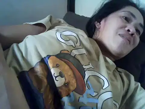 Snapshot of hairypussyyummy chatting on 02-14-25, 11:20 hairypussyyummy online show from 02-14-25, 11:20