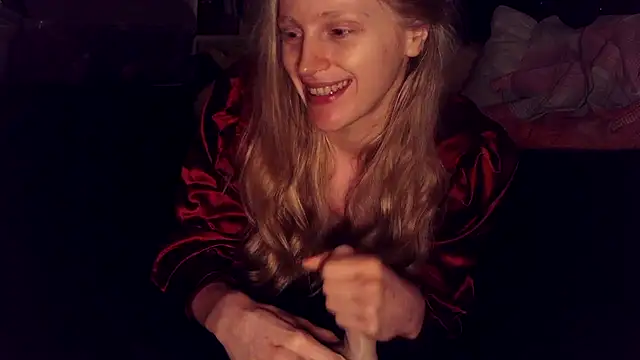 Snapshot of VeronicaJoyful chatting on 01-27-25, 12:54 VeronicaJoyful online show from 01-27-25, 12:54