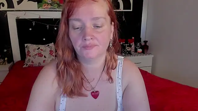 Snapshot of SinFulTitsDD chatting on 01-19-25, 08:41 SinFulTitsDD online show from 01-19-25, 08:41