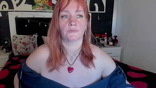 Snapshot of SinFulTitsDD chatting on 01-15-25, 03:50 SinFulTitsDD online show from 01-15-25, 03:50