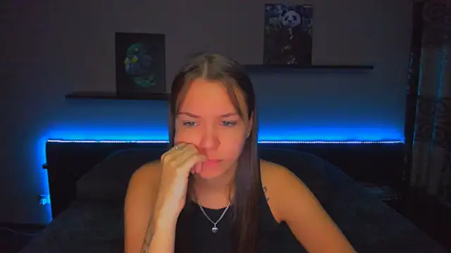 AlexaBarkley online show from 12-16-25, 12:26