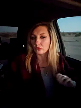 SheIsSomething online show from 01-10-26, 01:12