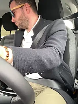 Snapshot of Simon-tem chatting on 03-20-25, 02:42 Simon-tem online show from 03-20-25, 02:42