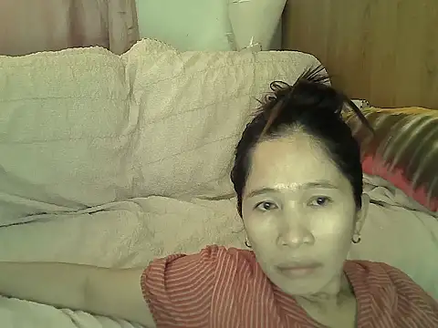 Snapshot of Alexiadreamer chatting on 11-18-25, 01:10 Alexiadreamer online show from 11-18-25, 01:10