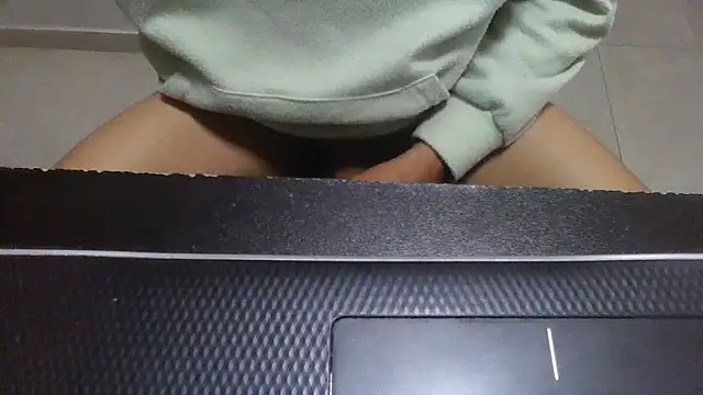 amorcaradepau  online show from 06-17-26, 10:47