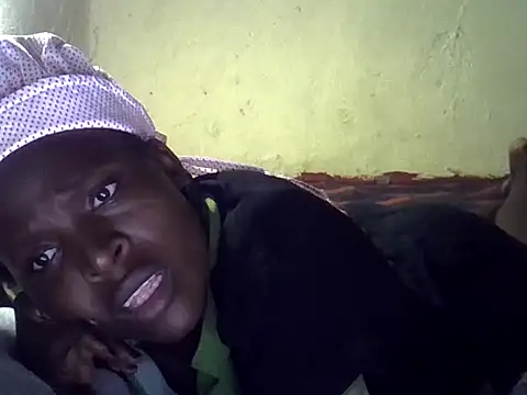 cute-shamza online show from 11-05-25, 05:27