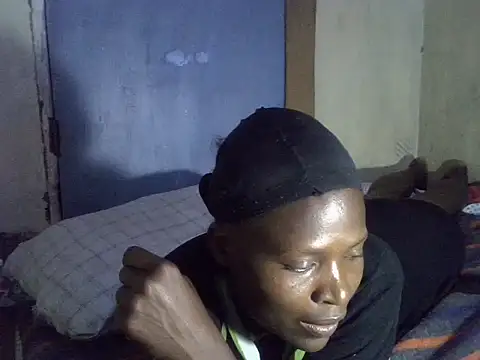 cute-shamza online show from 11-29-25, 04:23