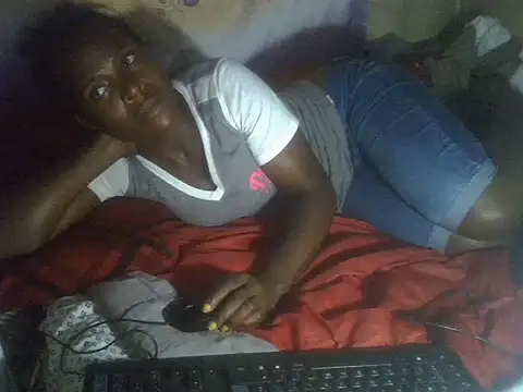 Snapshot of cute-shamza chatting on 05-17-26, 05:24 cute-shamza online show from 05-17-26, 05:24