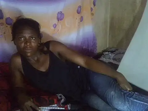 cute-shamza online show from 04-17-26, 05:43