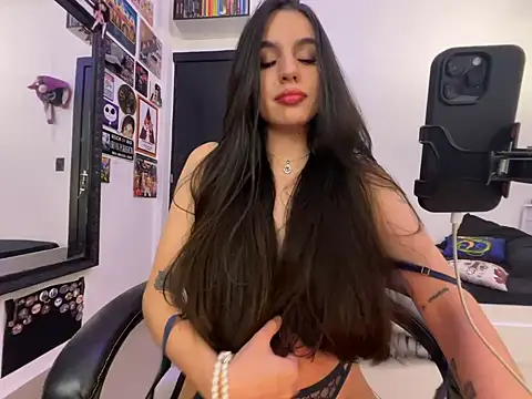 Snapshot of Myonlyhell chatting on 01-09-25, 06:38 Myonlyhell online show from 01-09-25, 06:38