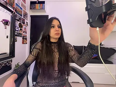 Snapshot of Myonlyhell chatting on 01-28-25, 08:47 Myonlyhell online show from 01-28-25, 08:47