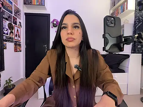 Snapshot of Myonlyhell chatting on 01-29-25, 08:35 Myonlyhell online show from 01-29-25, 08:35