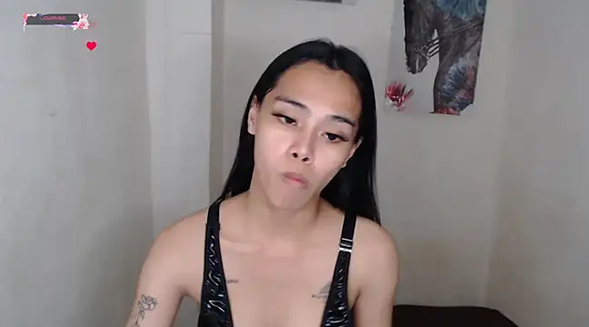 Snapshot of shecutie69 chatting on 02-17-25, 09:21 shecutie69 online show from 02-17-25, 09:21