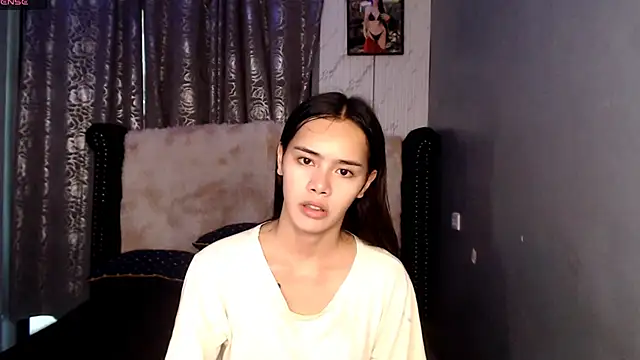 Snapshot of shecutie69 chatting on 02-06-26, 11:45 shecutie69 online show from 02-06-26, 11:45