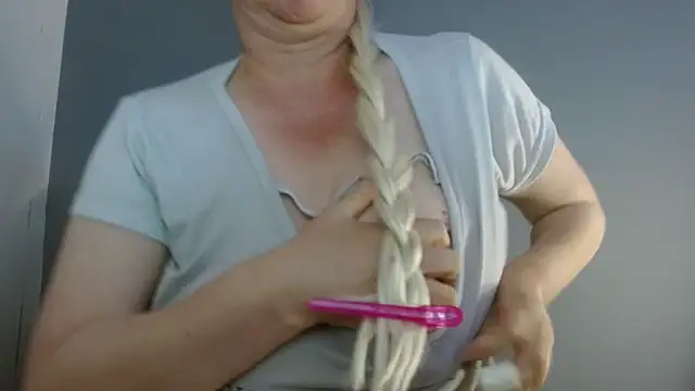 keiila  online show from 02-26-26, 04:18