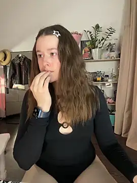 sweetest pie online show from 11-27-25, 06:41