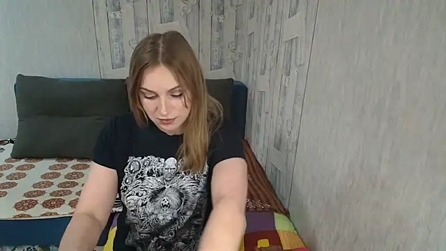 Pilly green  online show from 02-05-26, 05:58