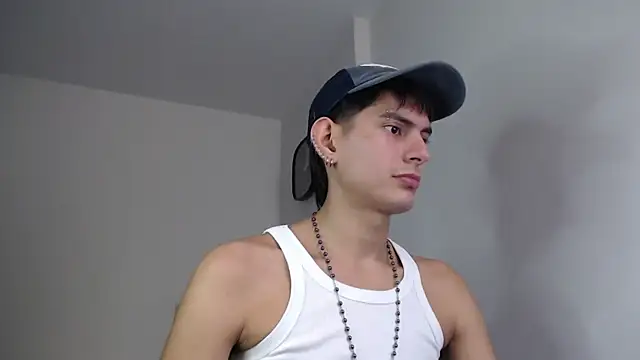 imdavo23 online show from 12-15-25, 06:58