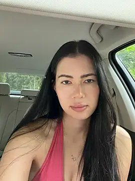 Snapshot of clairewntr chatting on 05-07-26, 01:47 clairewntr online show from 05-07-26, 01:47