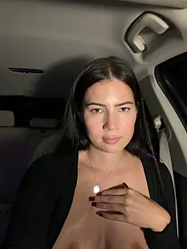 clairewntr online show from 10-30-25, 07:33