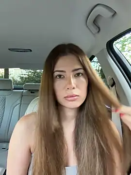 Snapshot of clairewntr chatting on 06-18-26, 06:46 clairewntr online show from 06-18-26, 06:46