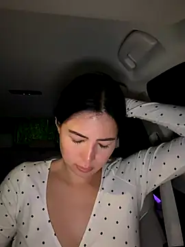 clairewntr online show from 11-28-25, 08:53