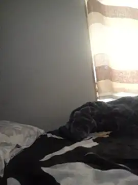 Snapshot of Malibongwe17 chatting on 11-29-25, 05:40 Malibongwe17 online show from 11-29-25, 05:40