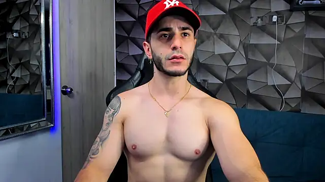 Latino stud4u online show from 12-16-25, 02:16