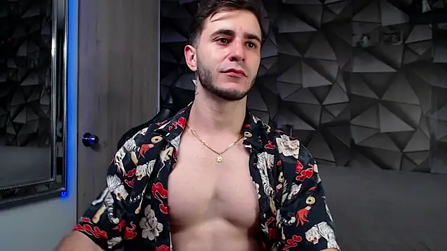 Latino stud4u online show from 09-23-25, 12:06