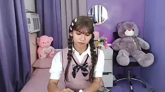 Snapshot of urlovelyfreya chatting on 02-17-25, 06:06 urlovelyfreya online show from 02-17-25, 06:06