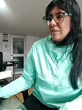 aisha latina online show from 04-07-26, 02:41