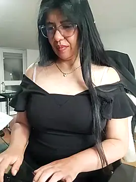 aisha latina online show from 04-09-26, 02:34