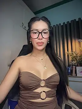 Jasmine Elcock online show from 06-16-26, 07:36